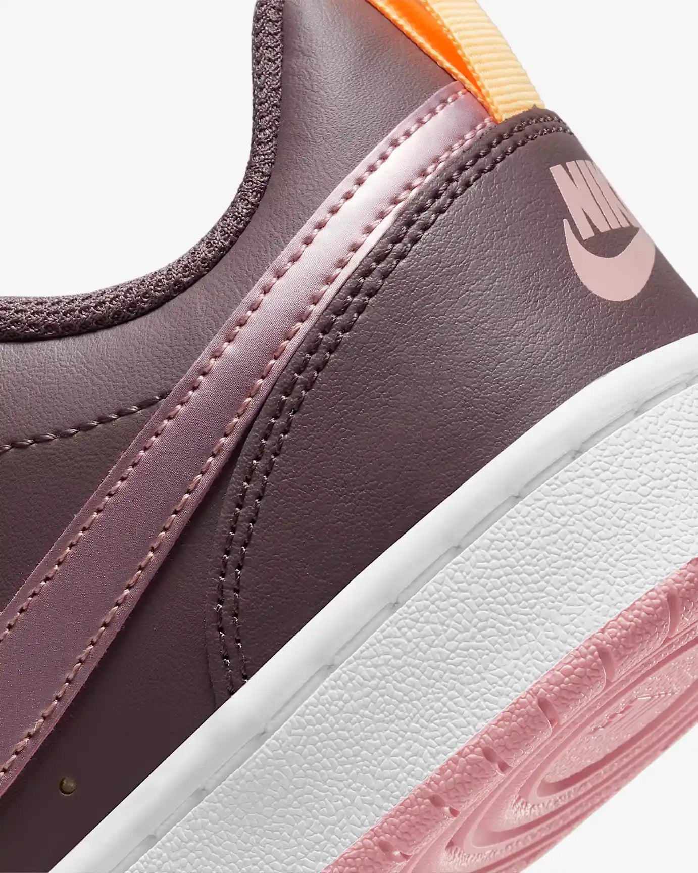 Nike Court Borough Low 2