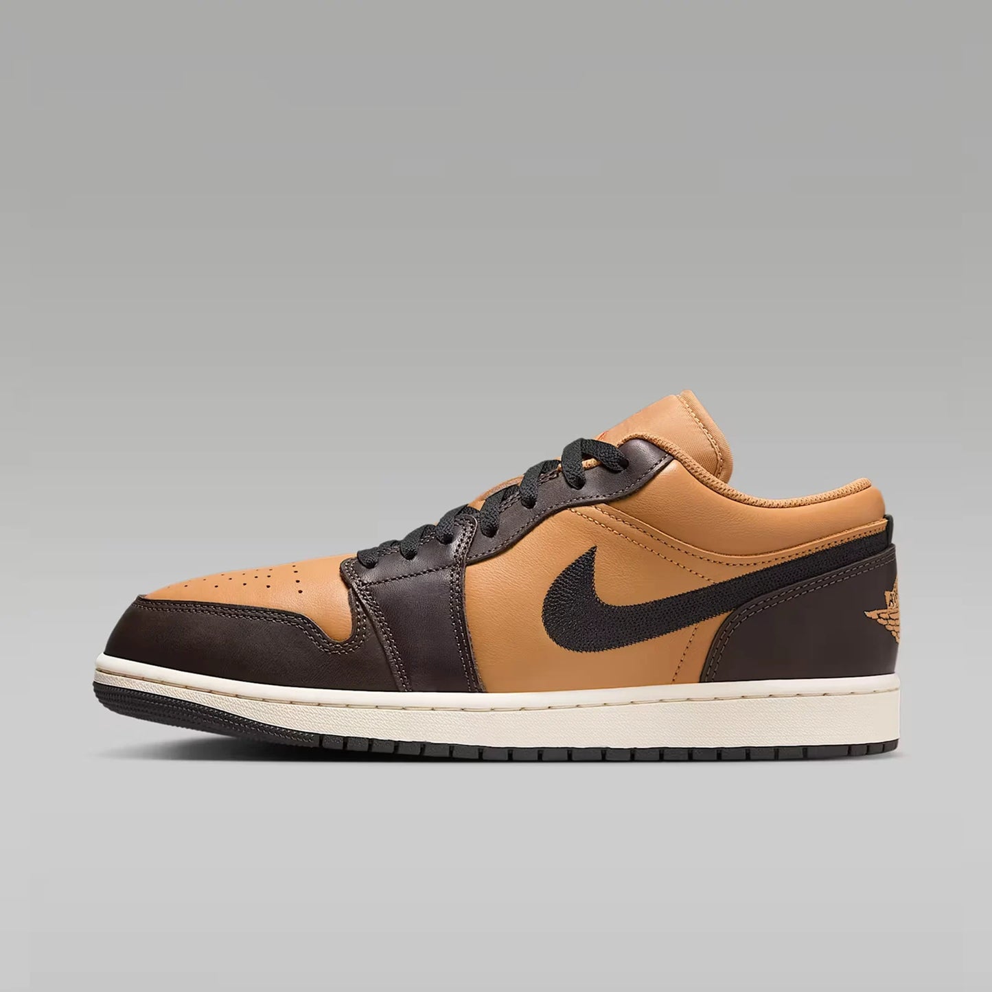 Air Jordan 1 Low SE 'Flax Baroque Brown'